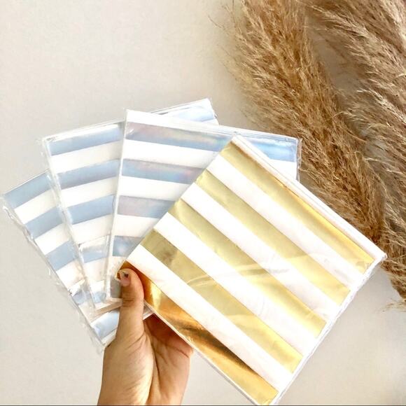 3/$20 NEW White Gold Silver Party Metallic Holigraphic Striped Paper Napkins s/3 - Picture 1 of 5